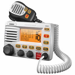 Uniden UM525 Marine Radio