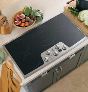GE PP962SMSS Profile Built-In CleanDesign Cooktop