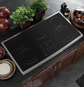 GE PP980SMSS Profile Built-In CleanDesign Cooktop